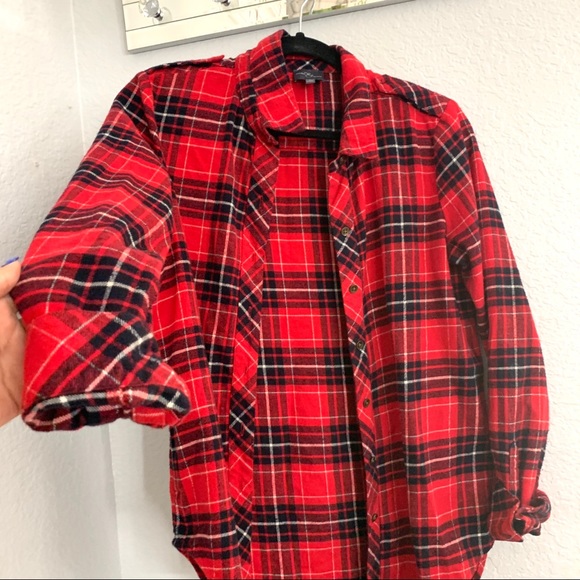 Market & Spruce Red Flannel size small - Picture 4 of 8